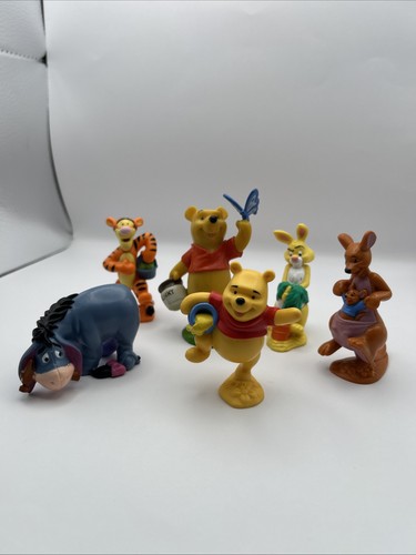R818 lot figurine - r818,
