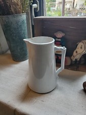 broc pichet  En Faïence