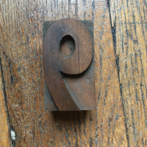 9 chiffre ancienne - n°6,