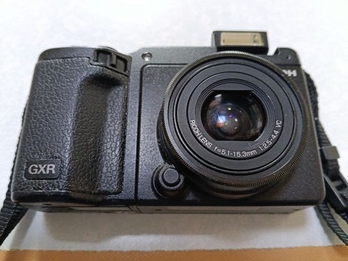 Ricoh gxr compact - ricoh,