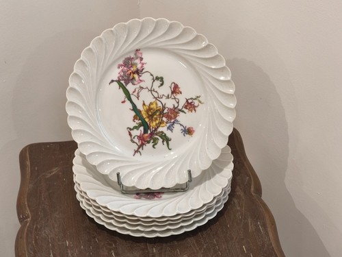 Belle serie assiettes - serie,
