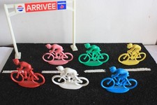 Lot de 6 cyclistes à peindre