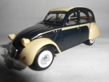 CITROËN 2CV DOLLY BLEU NUIT