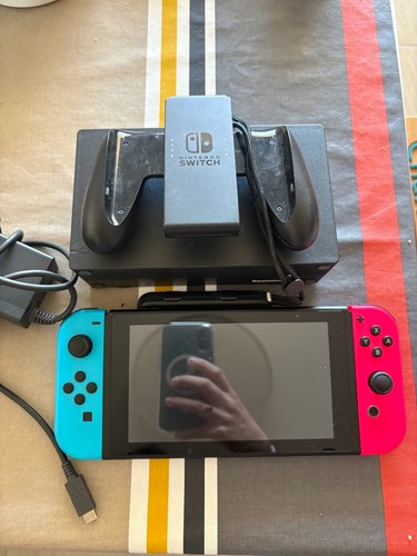 Nintendo switch console - nintendo, go