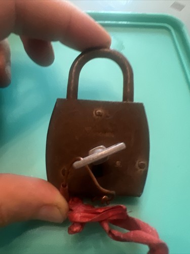 Ancien cadenas vachette - ancien,