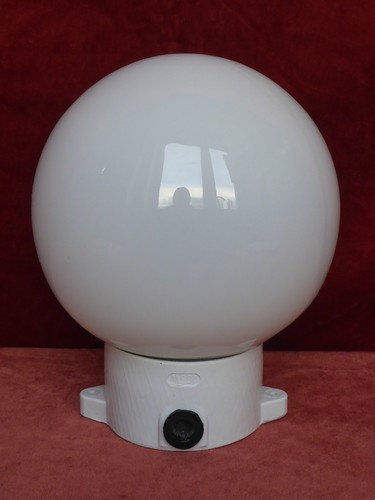 Ancienne lampe ronde - ancienne,