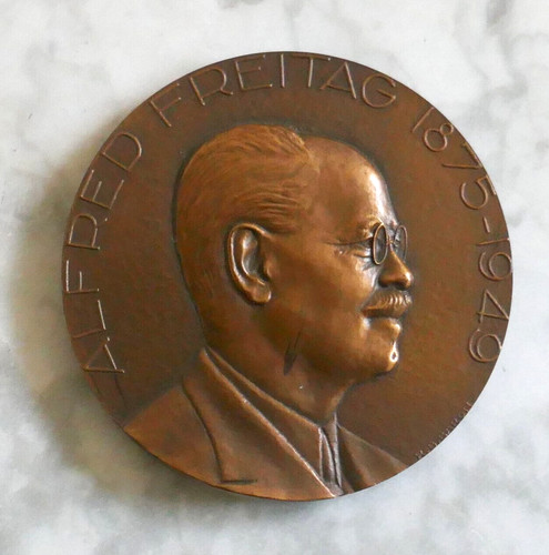Medaille bronze signee - en,