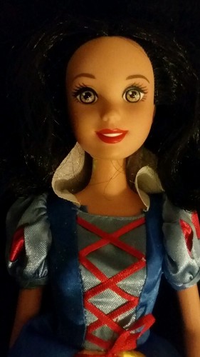 Disney snow white barbie - snow,