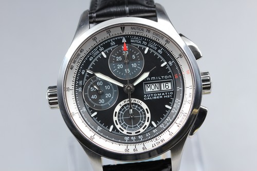 Avec boîte montre - boîte],