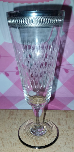 Verres pied liqueur bord - a,