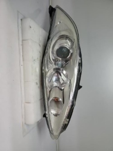 Optique avant principal gauche