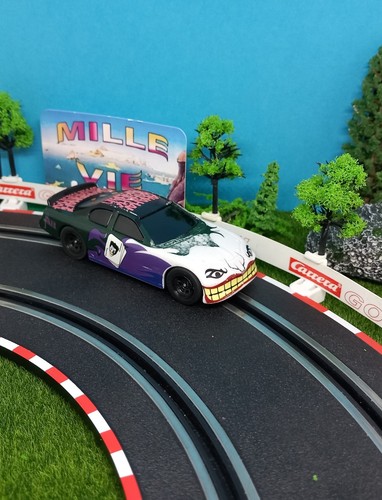 Voiture pour circuit - , carrera