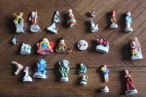Lot feves porcelaine - lot, en