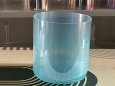 Bol chantant en cristal de