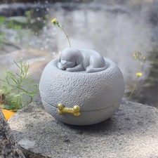 Urne funéraire pour chien, 13
