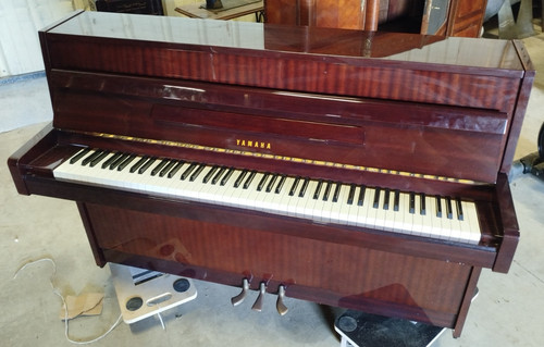 Yamaha 1408474 piano - 1408474, droit