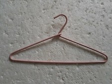 CINTRE METAL accessoire pour