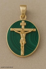 Pendentif crucifix en argent
