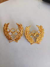 2  insignes Olympique Paris 