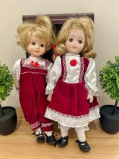 Ravissant Lot de 2 Poupées en Porcelaine Doll - Charmantes Collection Vintage