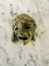 Sculpture murale en bronze