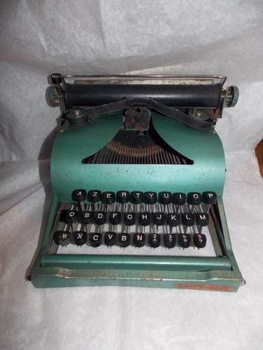 Ancien jouet machine - ancien, a