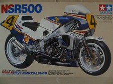 Maquette 1/12 TAMIYA Ref 14055 Honda NSR500 Grand Prix Racer (manque béquille)