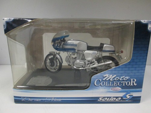 Ducati 900 par solido moto - ss,