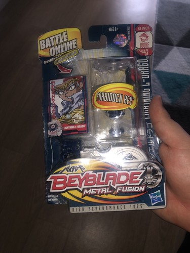 Toupie beyblade métal fusion - beyblade,