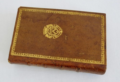 Livre cachette ancien - livre,