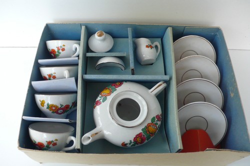 Ancienne dinette porcelaine - ancienne, en