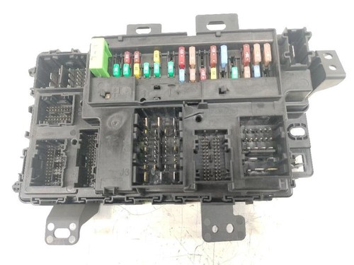 Kk3t15604 boîtier fusibles - kk3t15604,