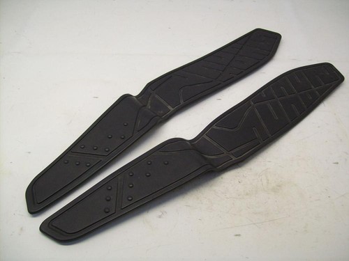 Paire tapis sol pour - de,