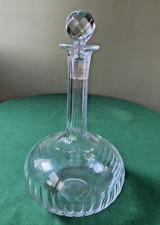 Ancienne carafe à vin en cristal taille Baccarat - H : 21,5 cm (E)
