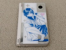 Nintendo DSi LL Love Plus +