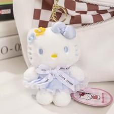 Hello Kitty En Robe Bleu