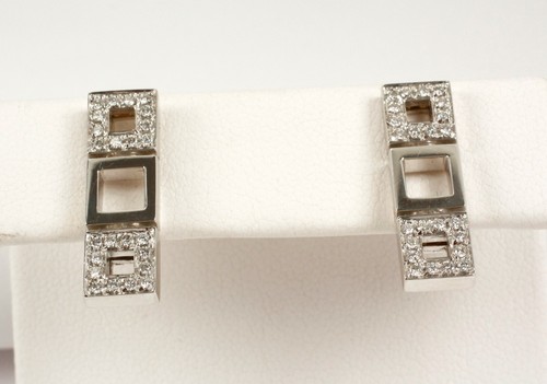 Belles boucles oreilles - d'oreilles, /