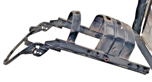 Support fixation pare boue - de,