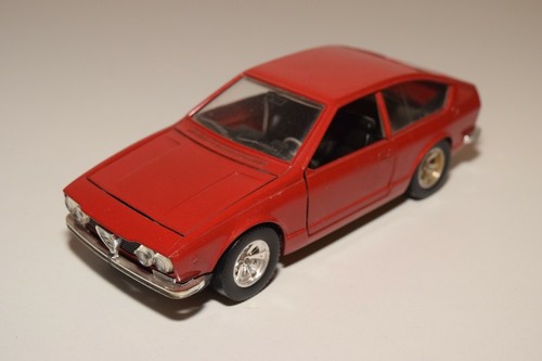 A20 bburago burago - 1:24,