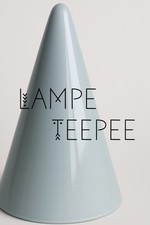 Lampe Teepee L’icône minimaliste du design postmoderniste des années 80/90