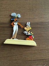 ASTÉRIX ET OBÉLIX - RARE OBJET METAL ASTÉRIX ET CLÉOPATRE  !!!!!!!!