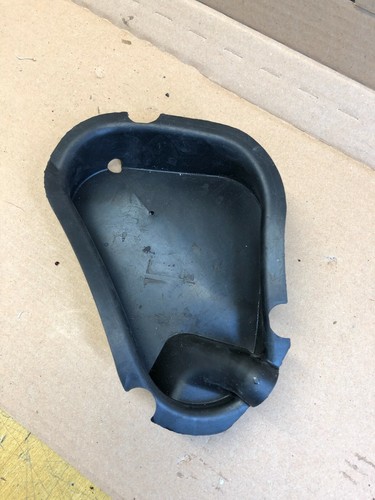 Couvercle moteur échappement - moteur,