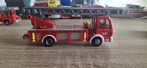 Véhicules miniatures pompiers - miniatures,