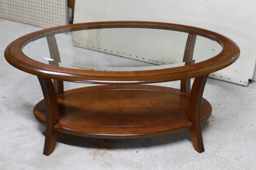 Table basse dessus verre