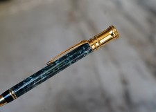 MAGNIFIQUE STYLO BILLE PARKER