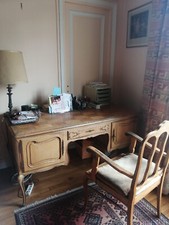 bureau ancien en bois + fauteuil
