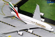 Emirates Airbus A380 A6-EOZ