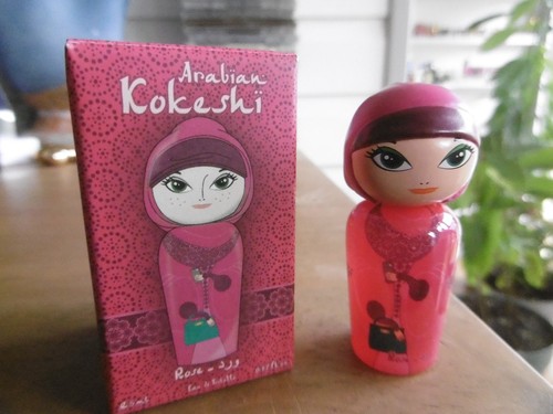 Rose arabian kokeshi - kokeshi,