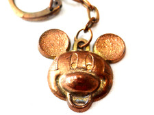porte clés anciens MICKEY