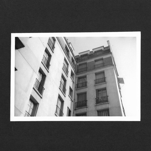 Immeuble bâtiment contre - immeuble,,
